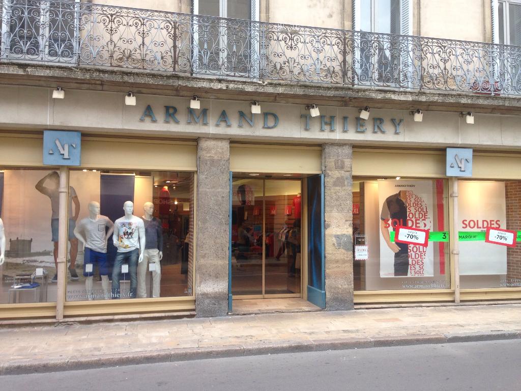 Armand Thiery Vêtements homme, 18 rue Bossuet 21000 Dijon Adresse