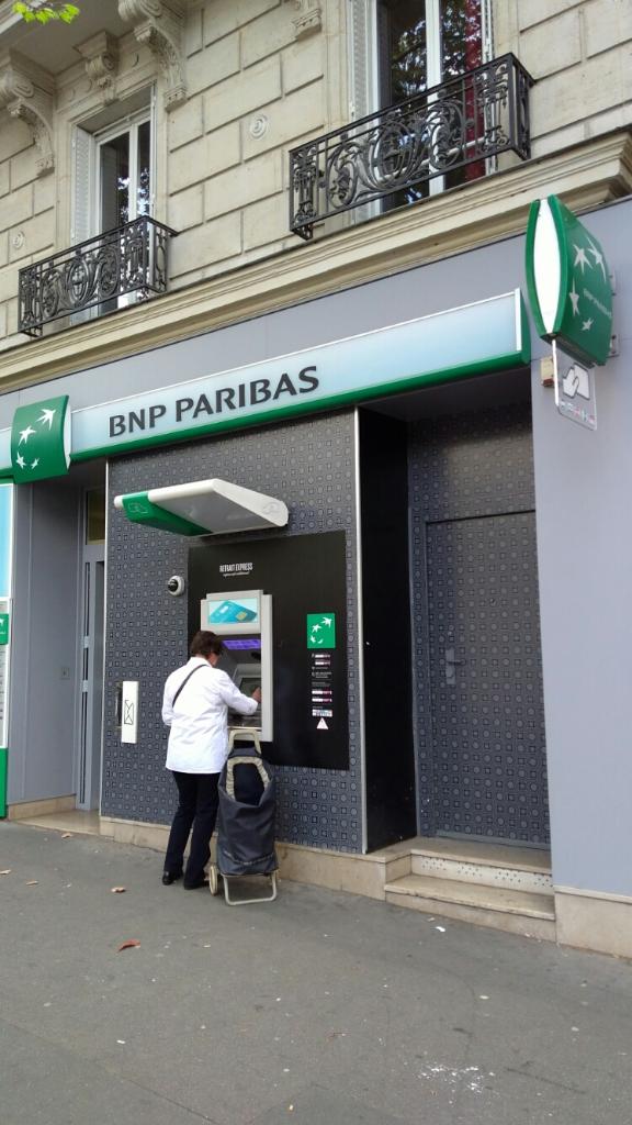 BNP Paribas Banque 127 avenue Simon Bolivar 75019  Paris  
