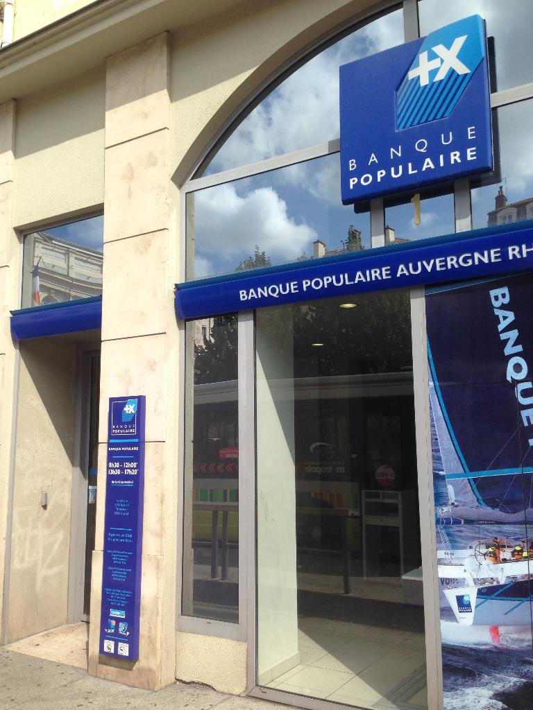 Banque Populaire Auvergne Rhône Alpes - Banque, 1 Place De L'Hôtel De ...