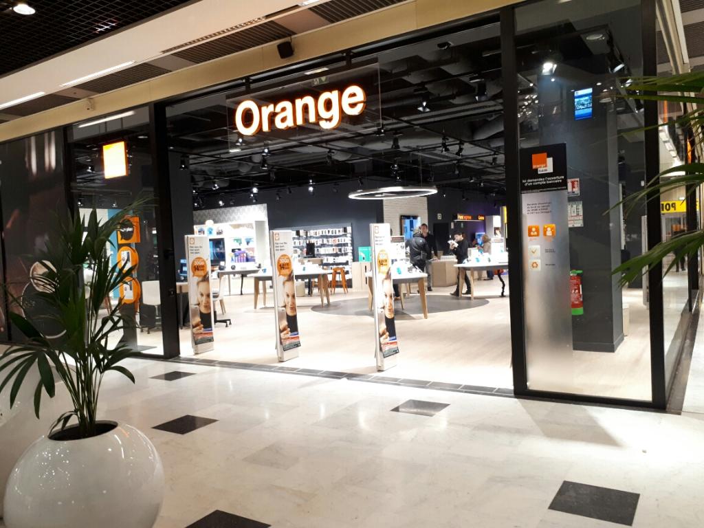 Boutique Orange  Vente de téléphonie, centre commercial Régional 94000