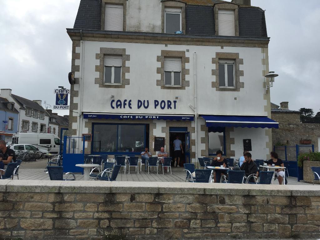 Café Du Port Restaurant, 39 rue Port 29750 Loctudy