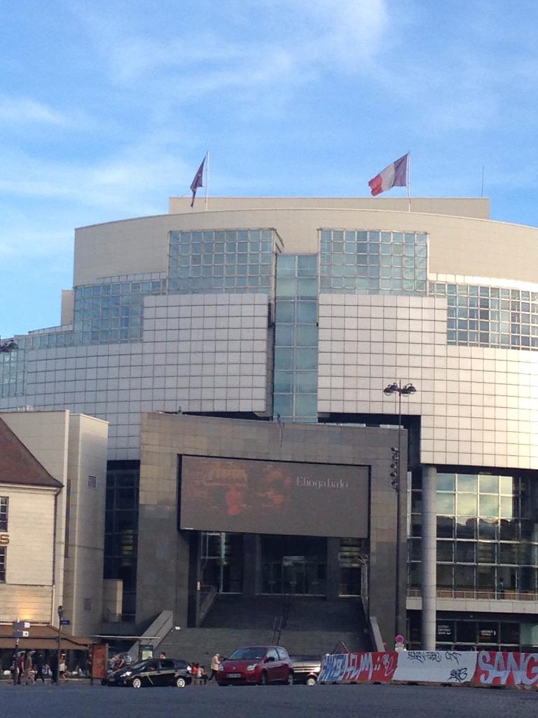 Opéra National de Paris Bastille - Salle de concerts et spectacles, 120